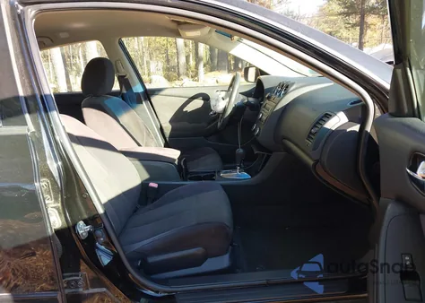 2010 Nissan Altima 2.5 S из США, поврежденный, VIN 1N4AL2AP9AN566221